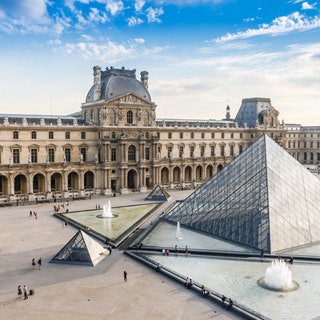 Louvre Museum