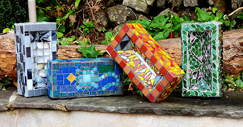 Mosaic bricks